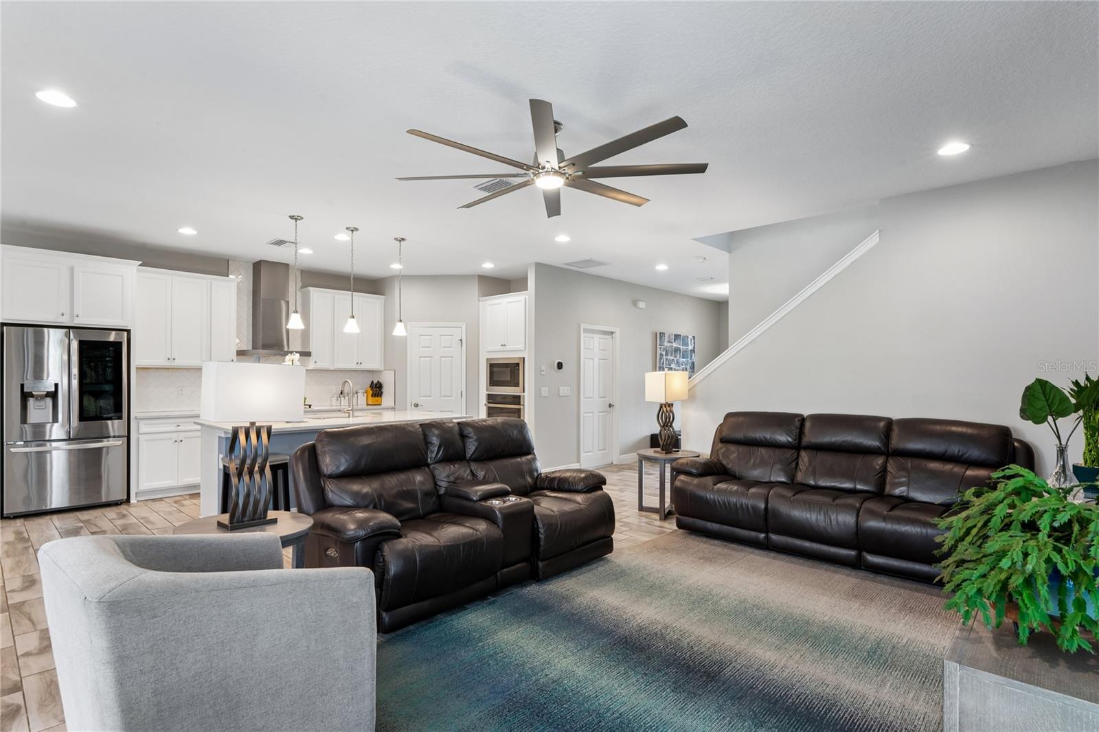 Image 10 of 74 For 4124 Cadence Loop