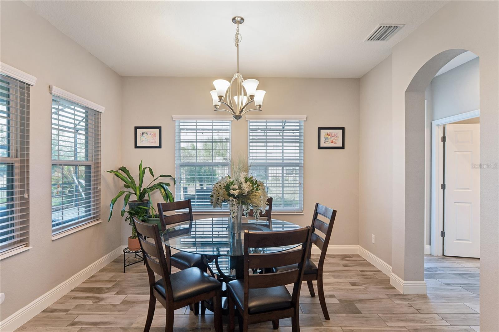 Image 17 of 74 For 4124 Cadence Loop