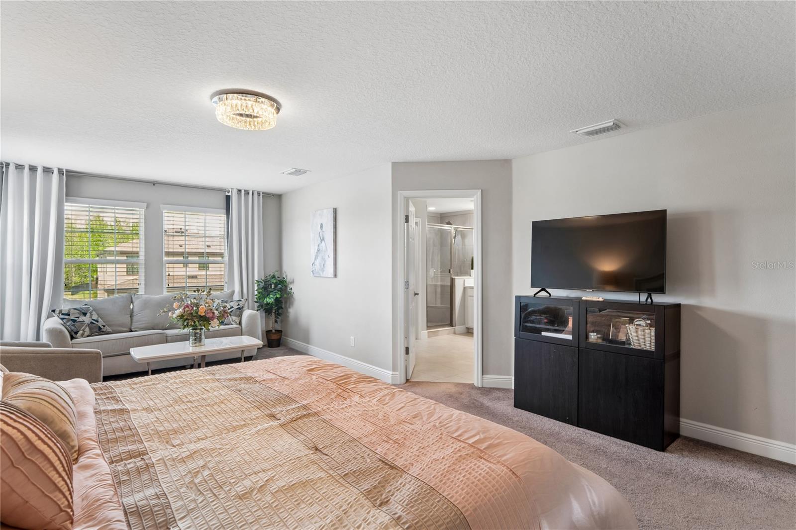 Image 23 of 74 For 4124 Cadence Loop