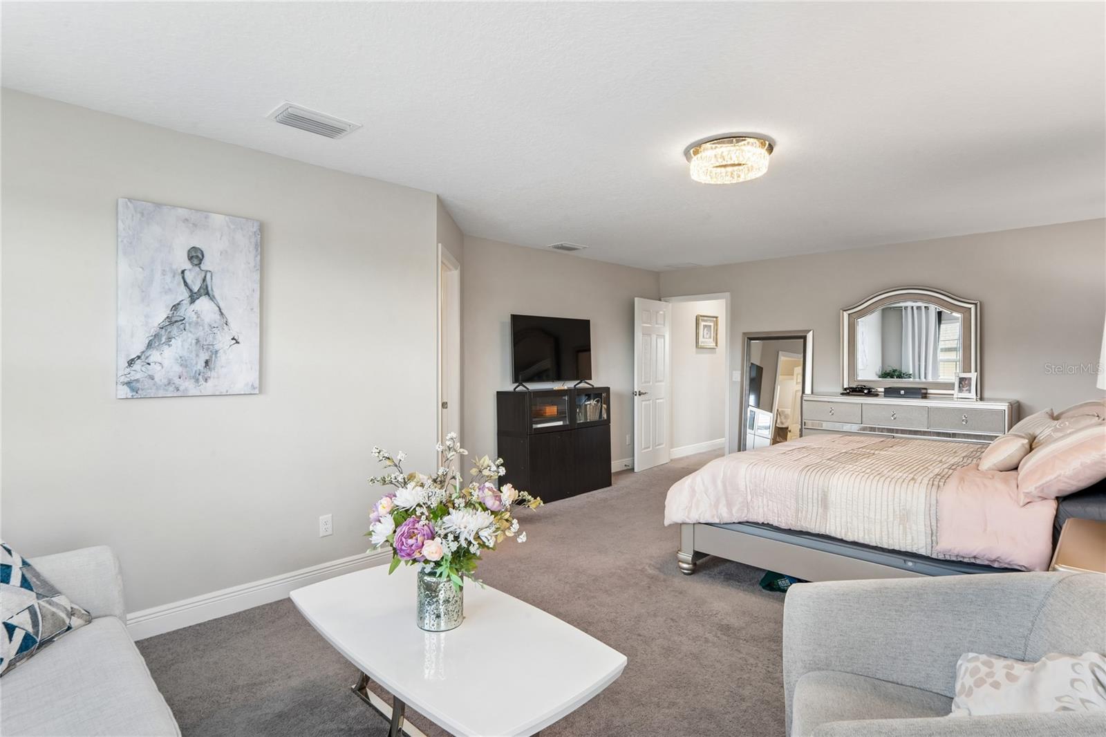 Image 24 of 74 For 4124 Cadence Loop