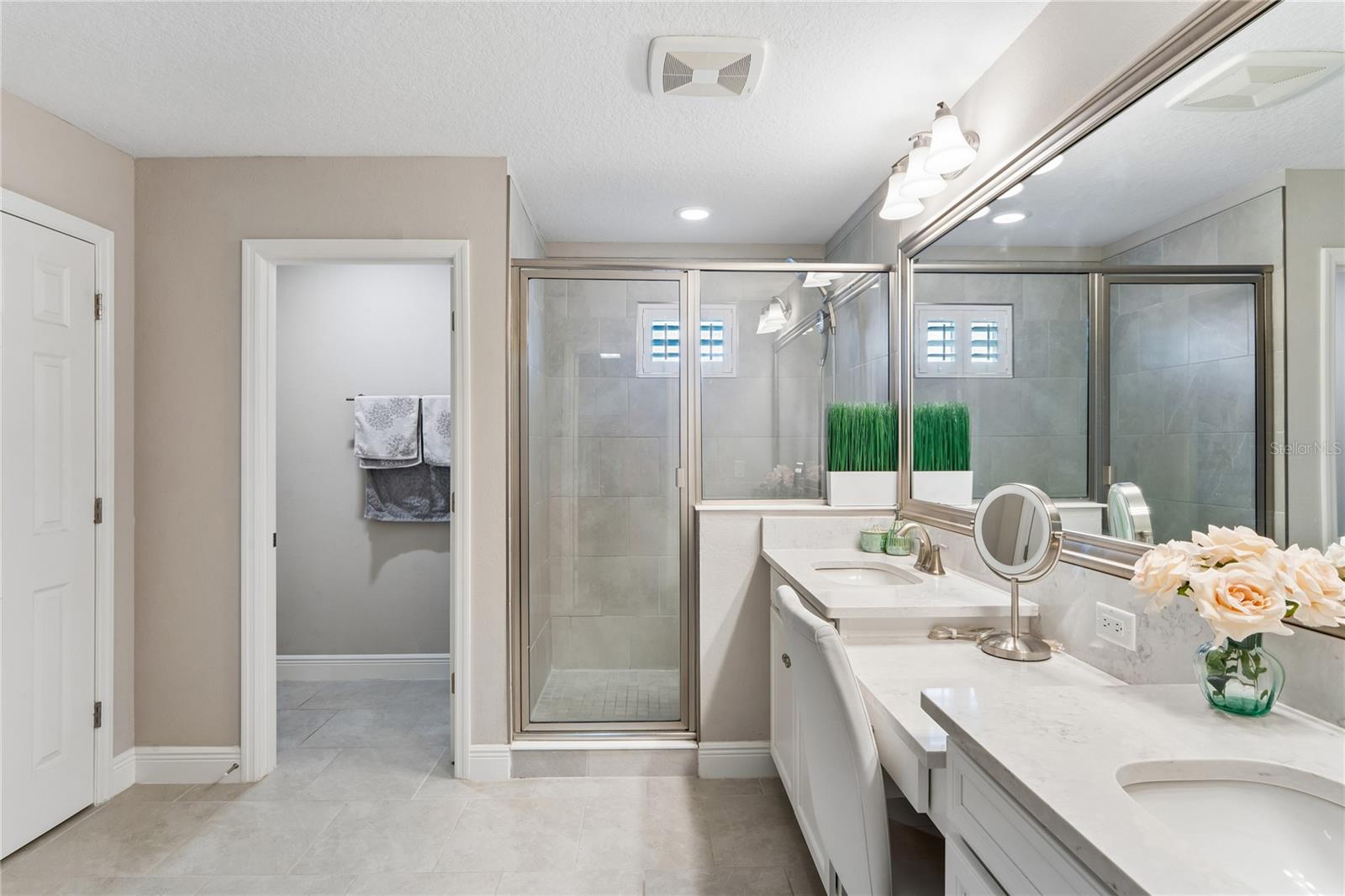 Image 27 of 74 For 4124 Cadence Loop