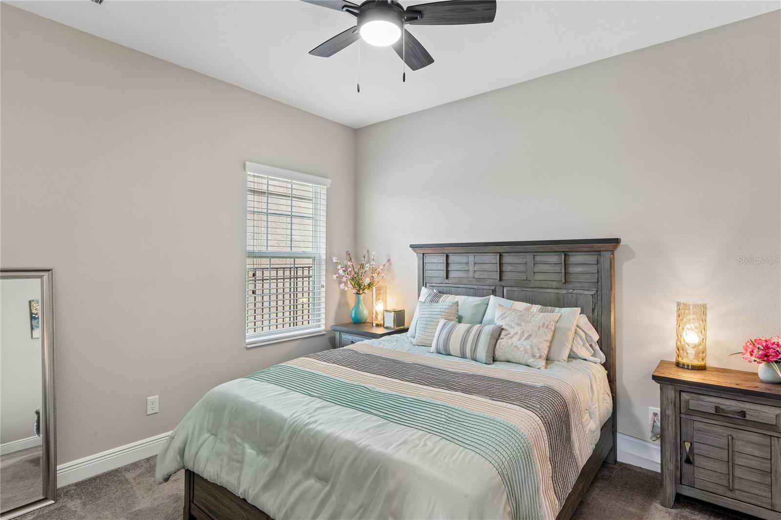 Image 31 of 74 For 4124 Cadence Loop