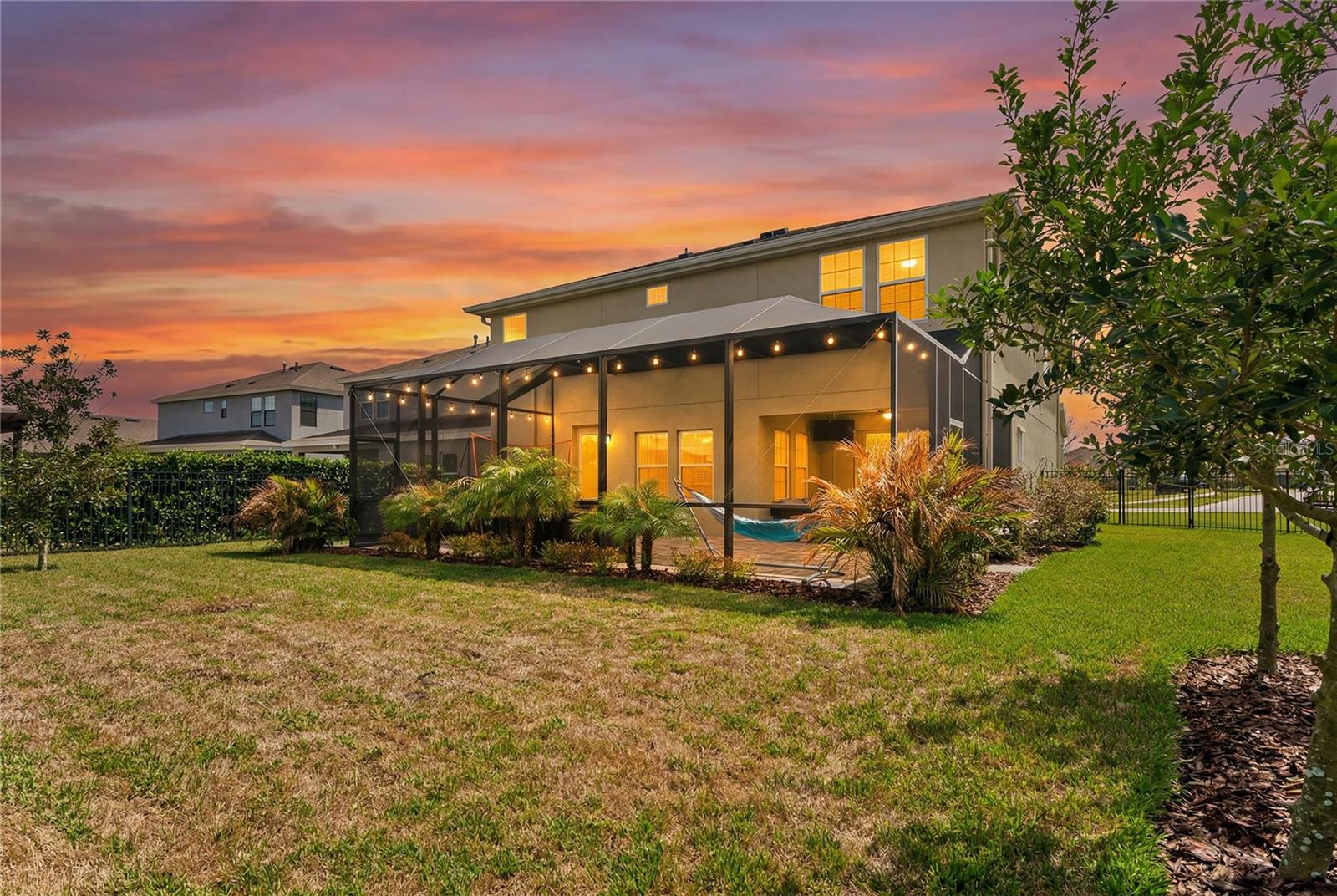 Image 4 of 74 For 4124 Cadence Loop