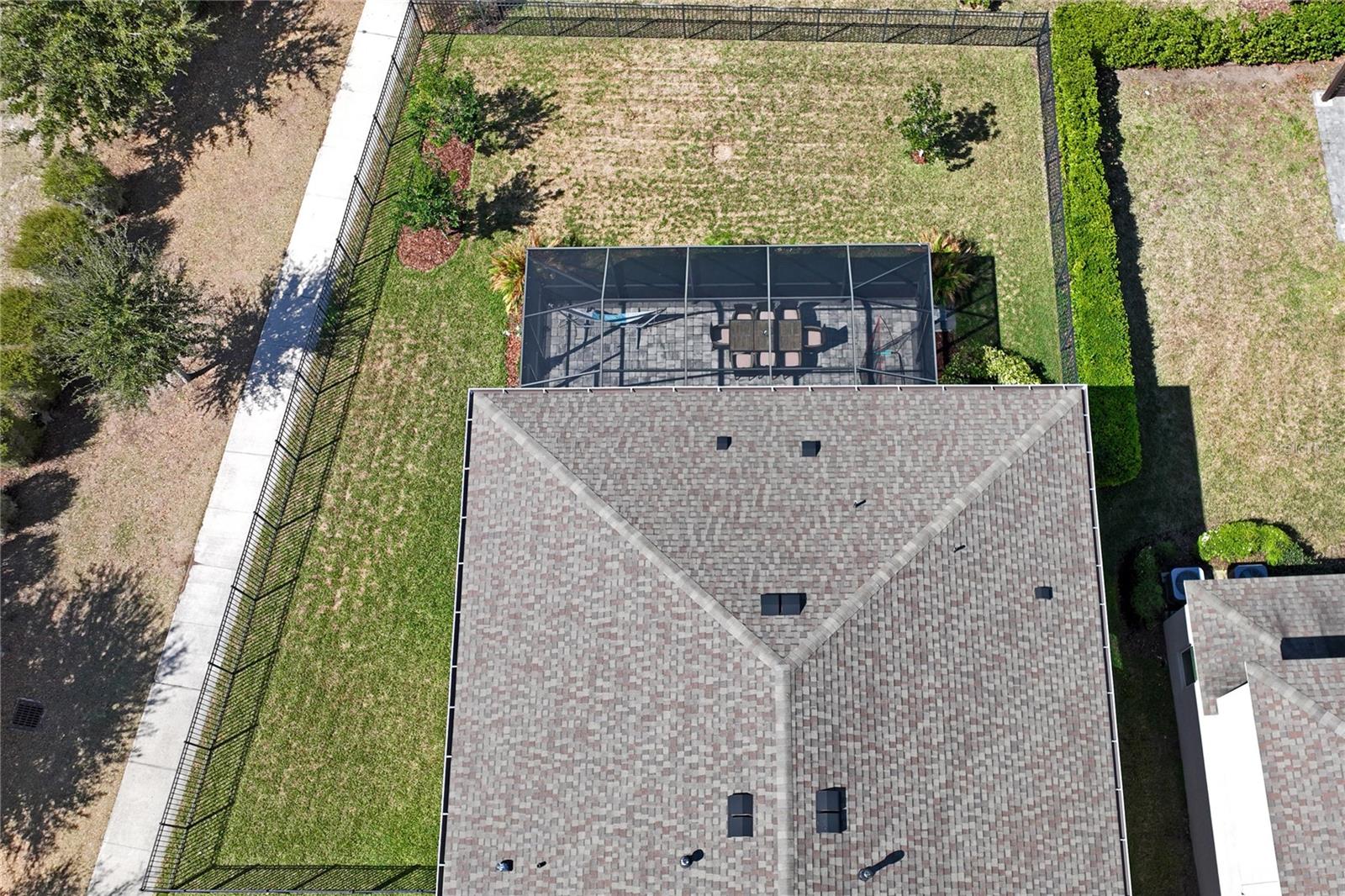 Image 43 of 74 For 4124 Cadence Loop