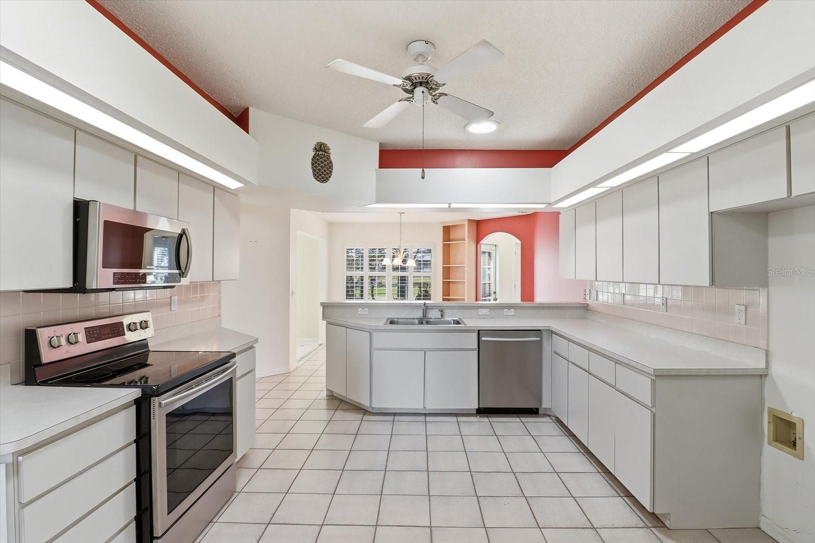 Image 17 of 47 For 9240 Butler Boulevard