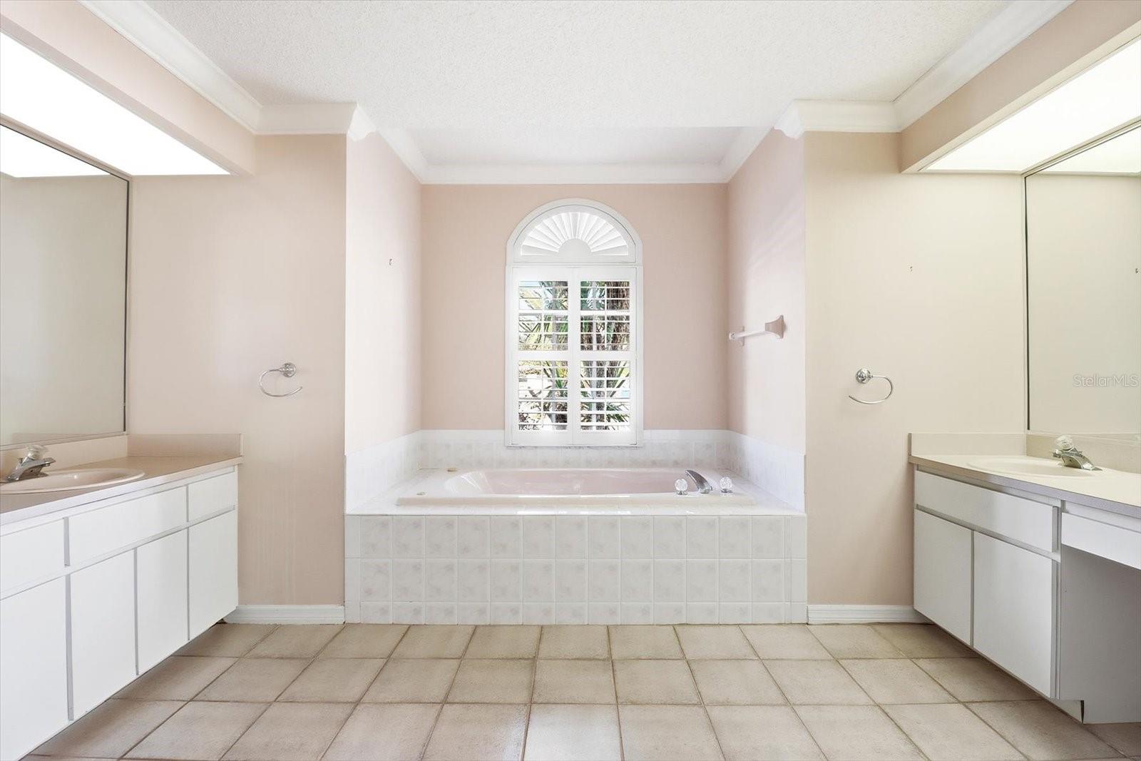 Image 25 of 47 For 9240 Butler Boulevard