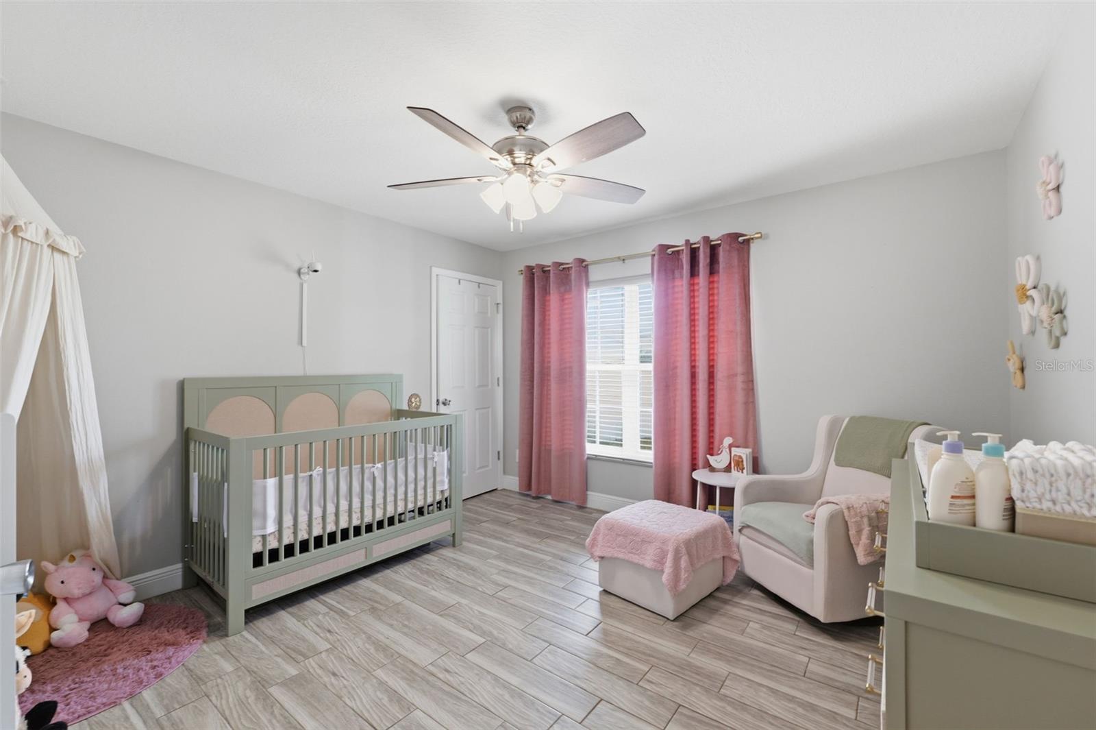 Image 12 of 44 For 3902 Featheredge Court