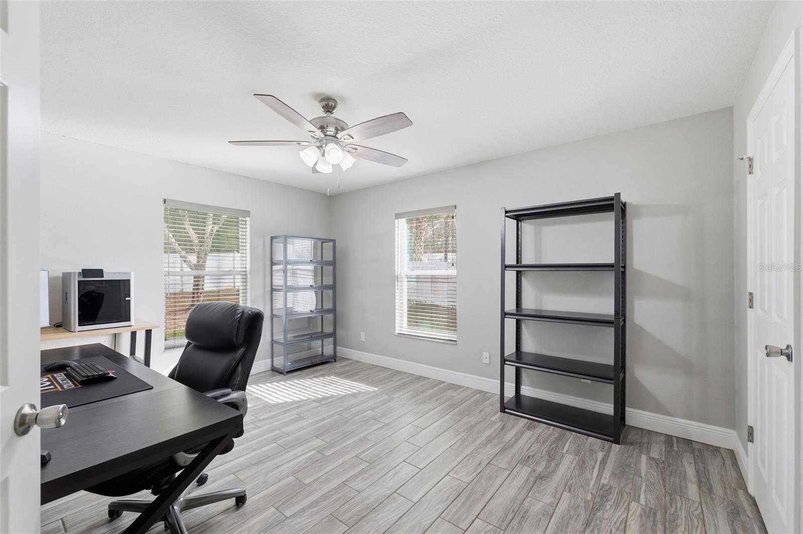 Image 14 of 44 For 3902 Featheredge Court