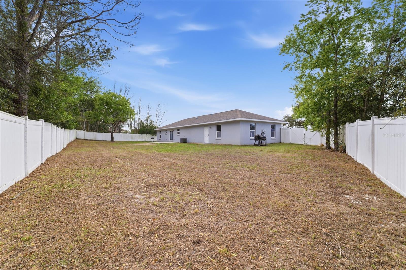 Image 17 of 44 For 3902 Featheredge Court