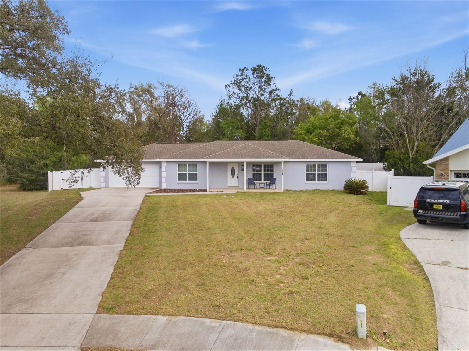 Image 21 of 44 For 3902 Featheredge Court