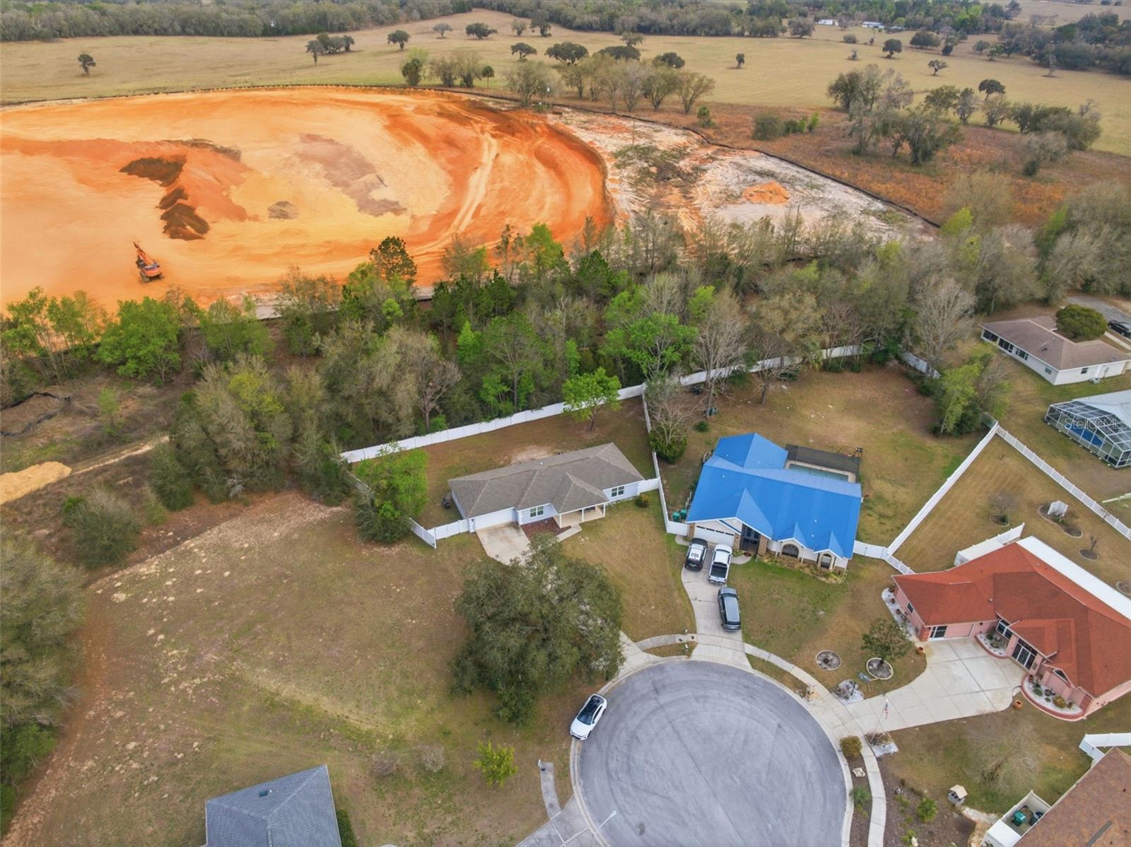 Image 23 of 44 For 3902 Featheredge Court