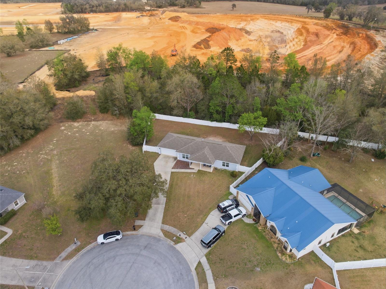 Image 24 of 44 For 3902 Featheredge Court