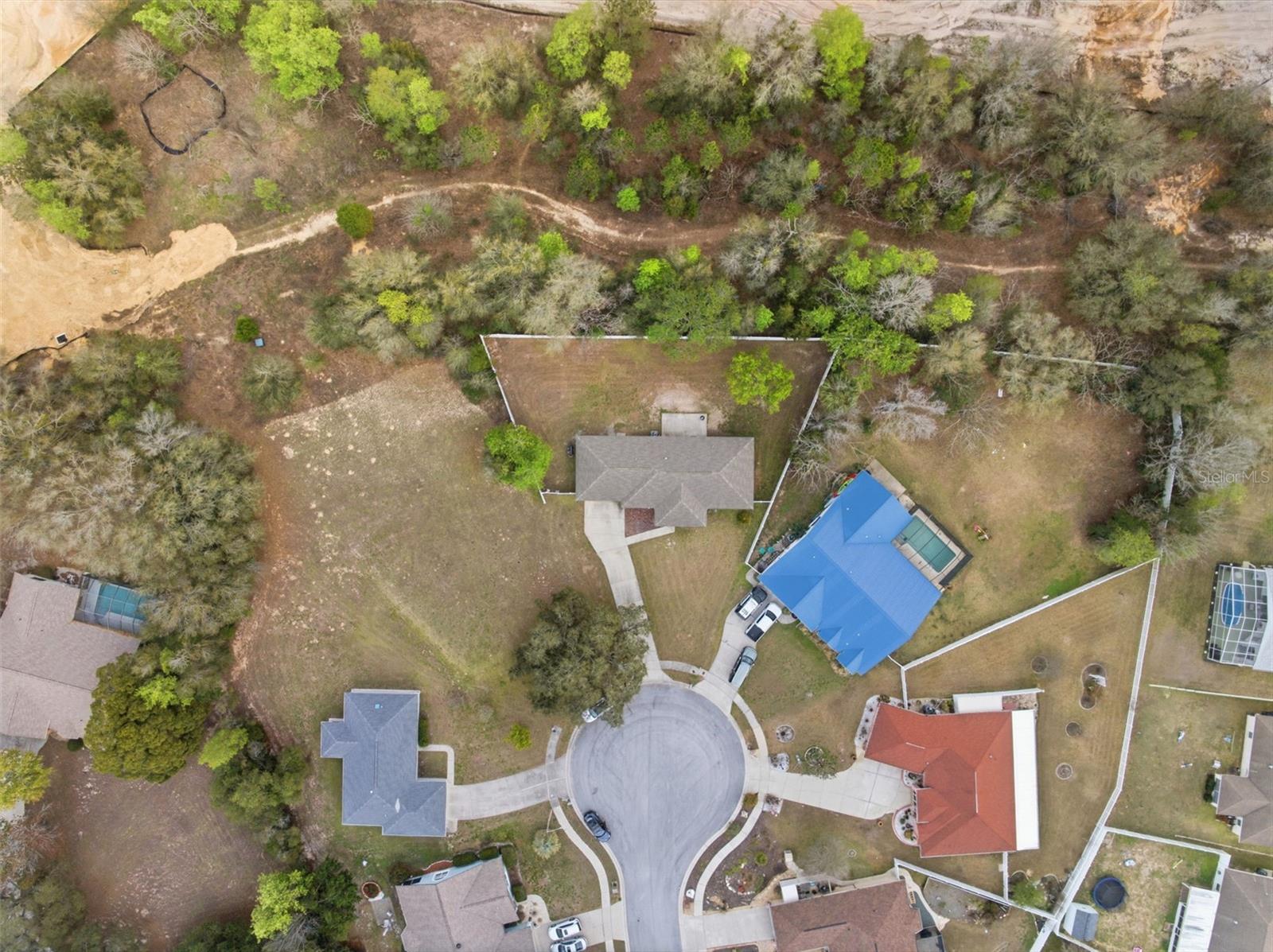 Image 28 of 44 For 3902 Featheredge Court