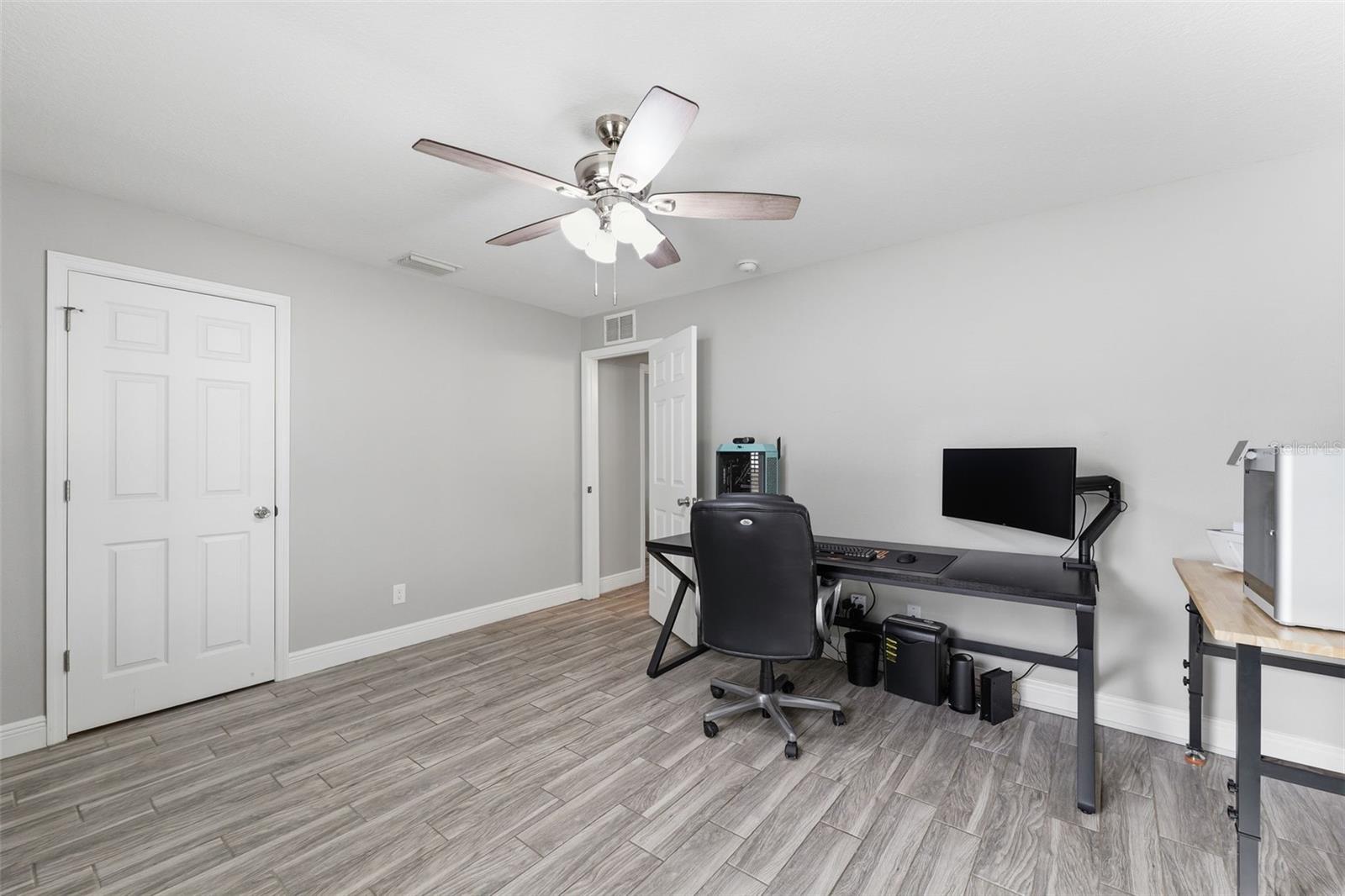 Image 44 of 44 For 3902 Featheredge Court