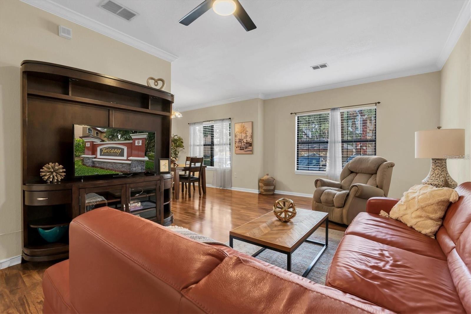 Image 3 of 22 For 2220 Chianti Place 8-0811