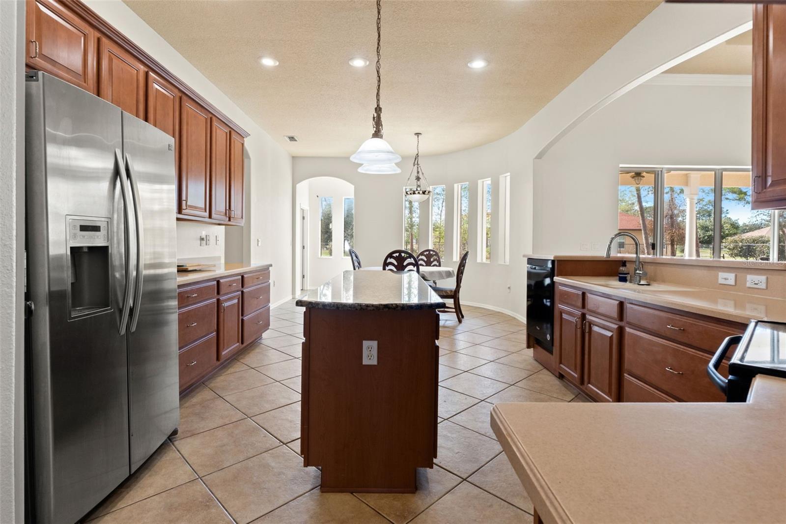 Image 15 of 40 For 10077 Hernando Ridge Road