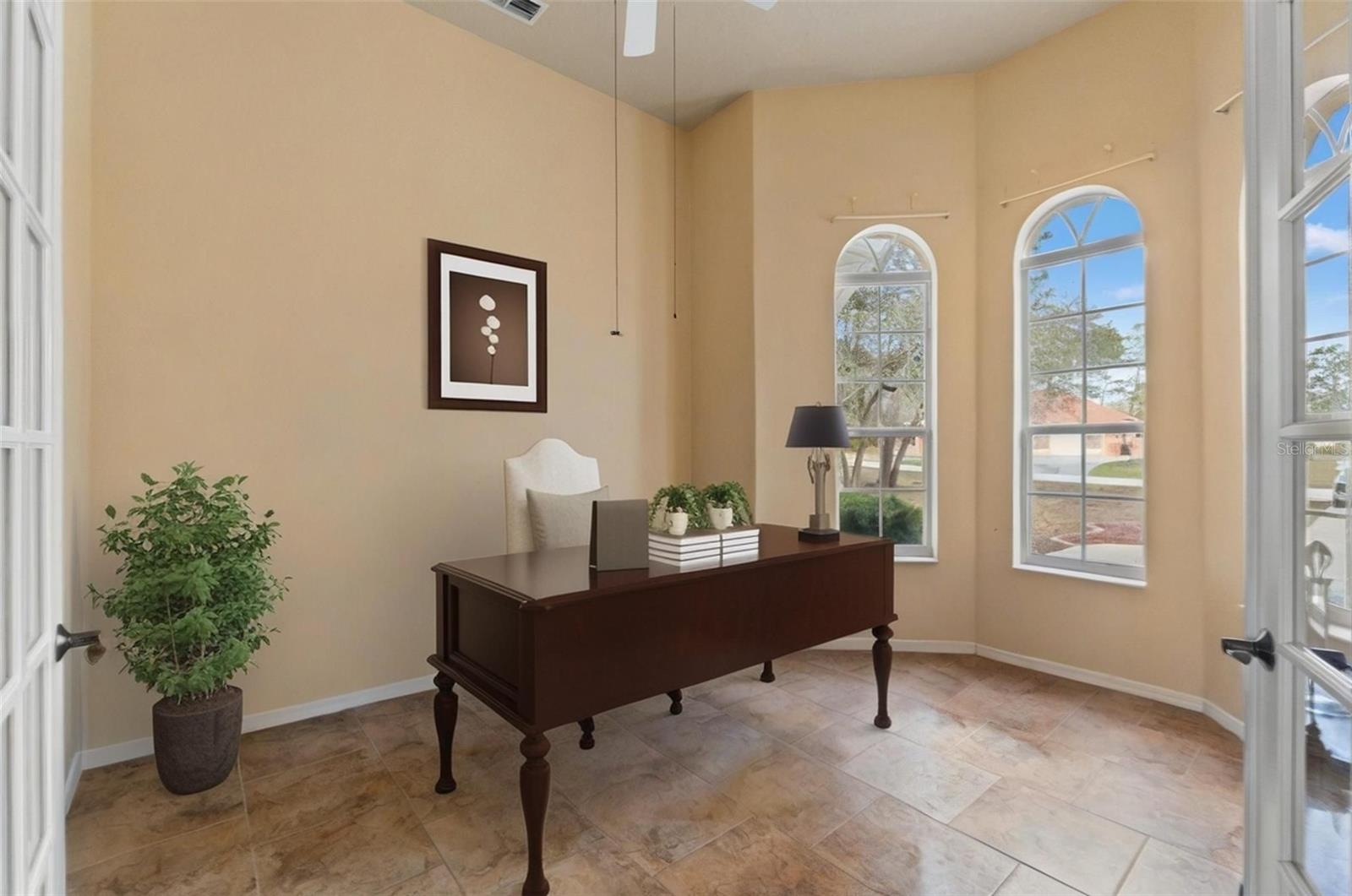 Image 17 of 40 For 10077 Hernando Ridge Road