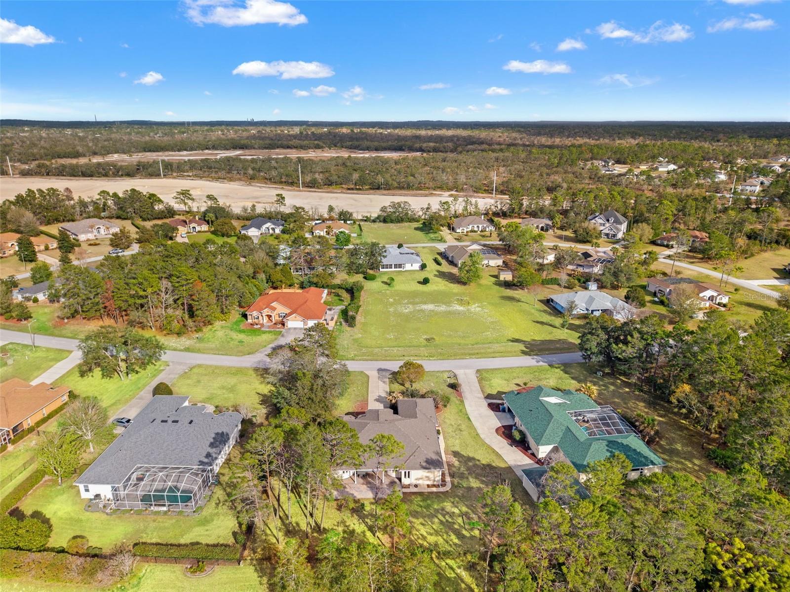 Image 38 of 40 For 10077 Hernando Ridge Road