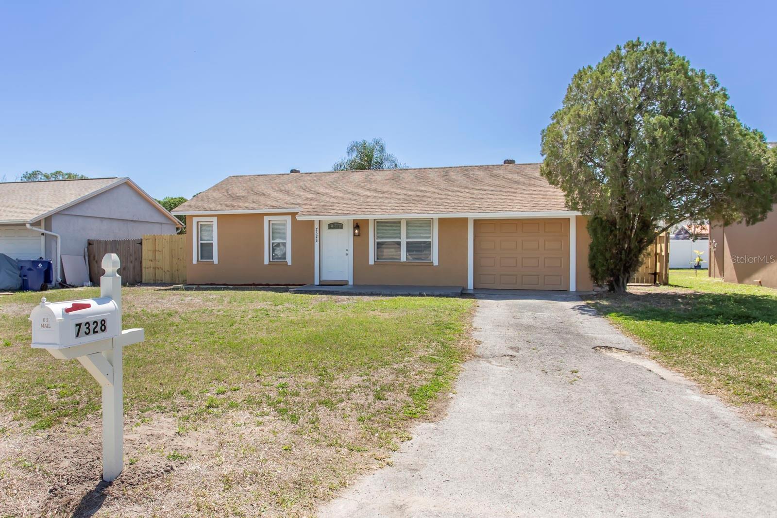 Listing photo id 20 for 7328 Carmel Avenue