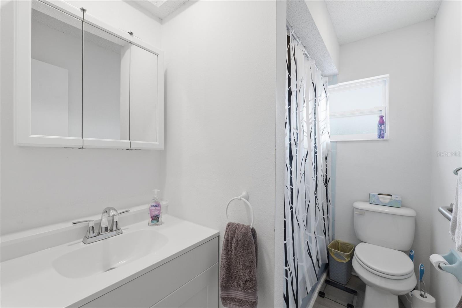 Image 18 of 41 For 11615 Nature Trail