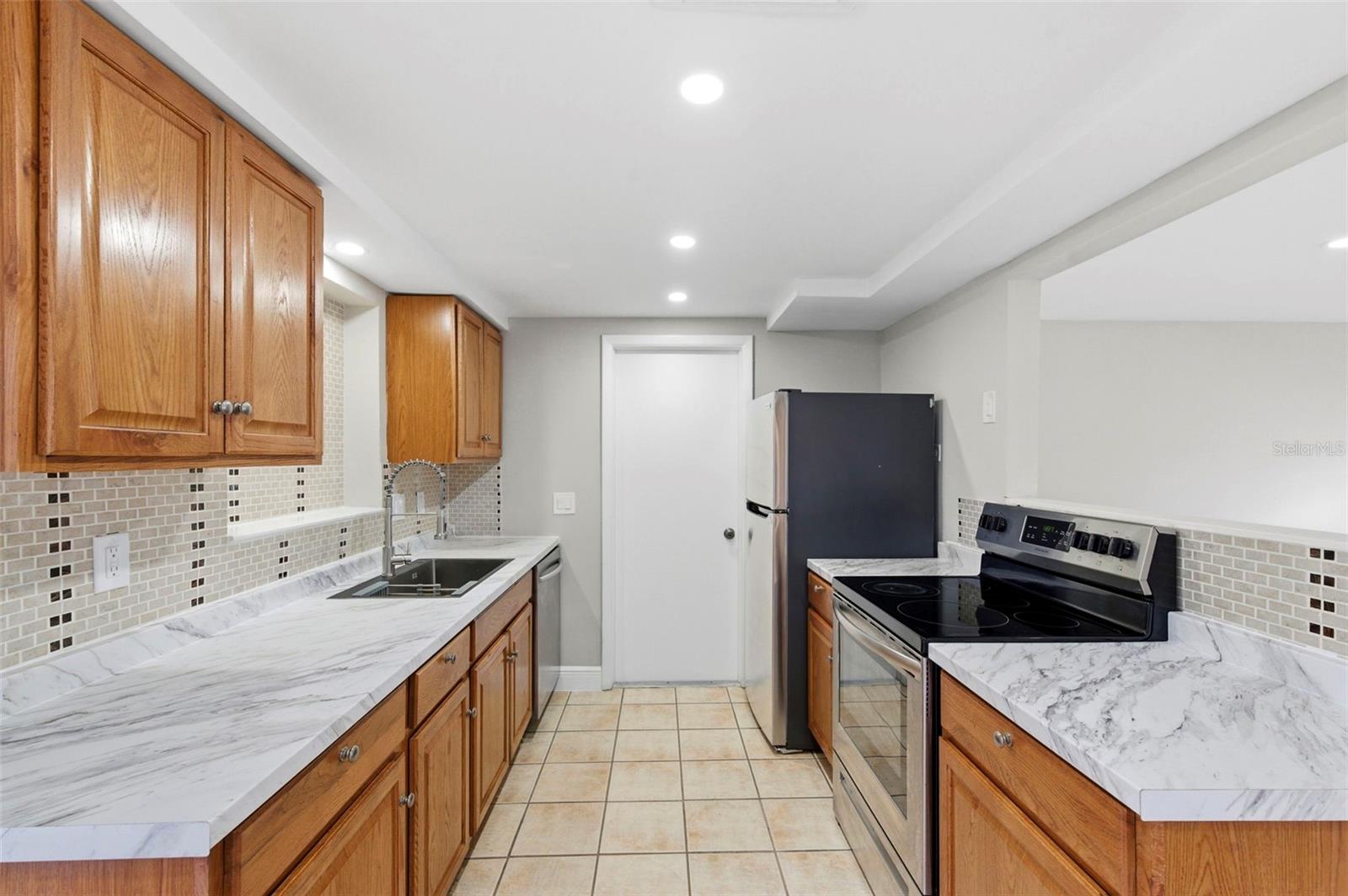 Image 10 of 42 For 5712 Otis Drive