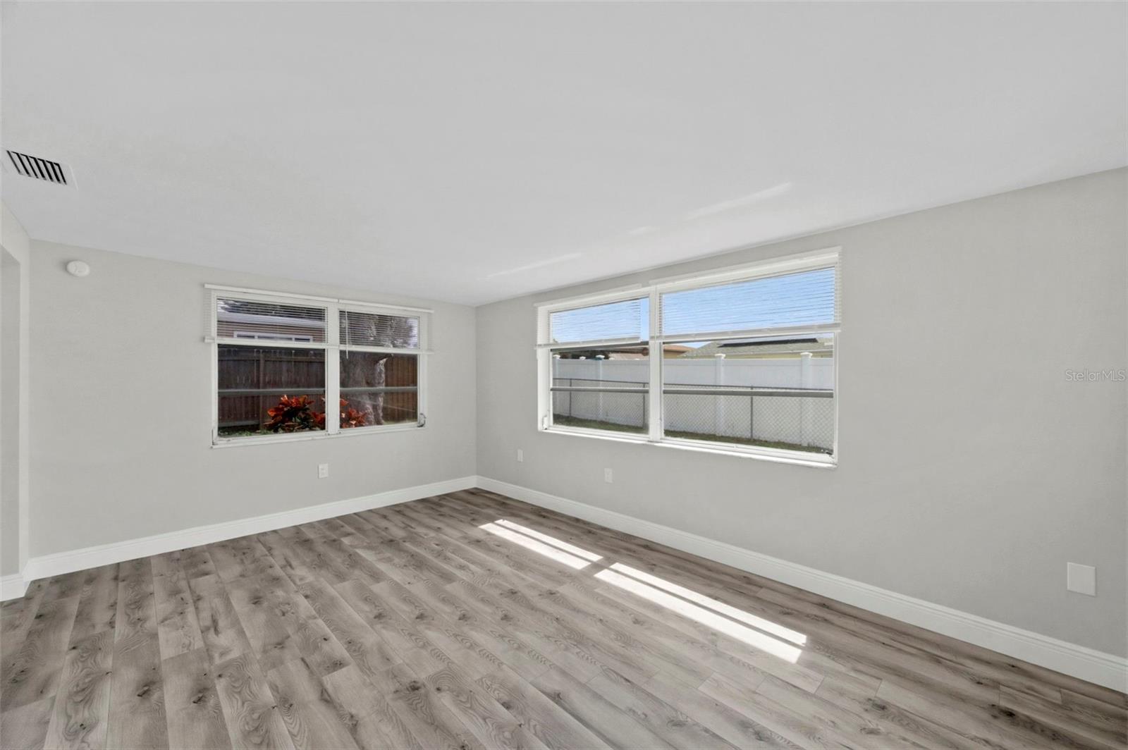 Image 19 of 42 For 5712 Otis Drive