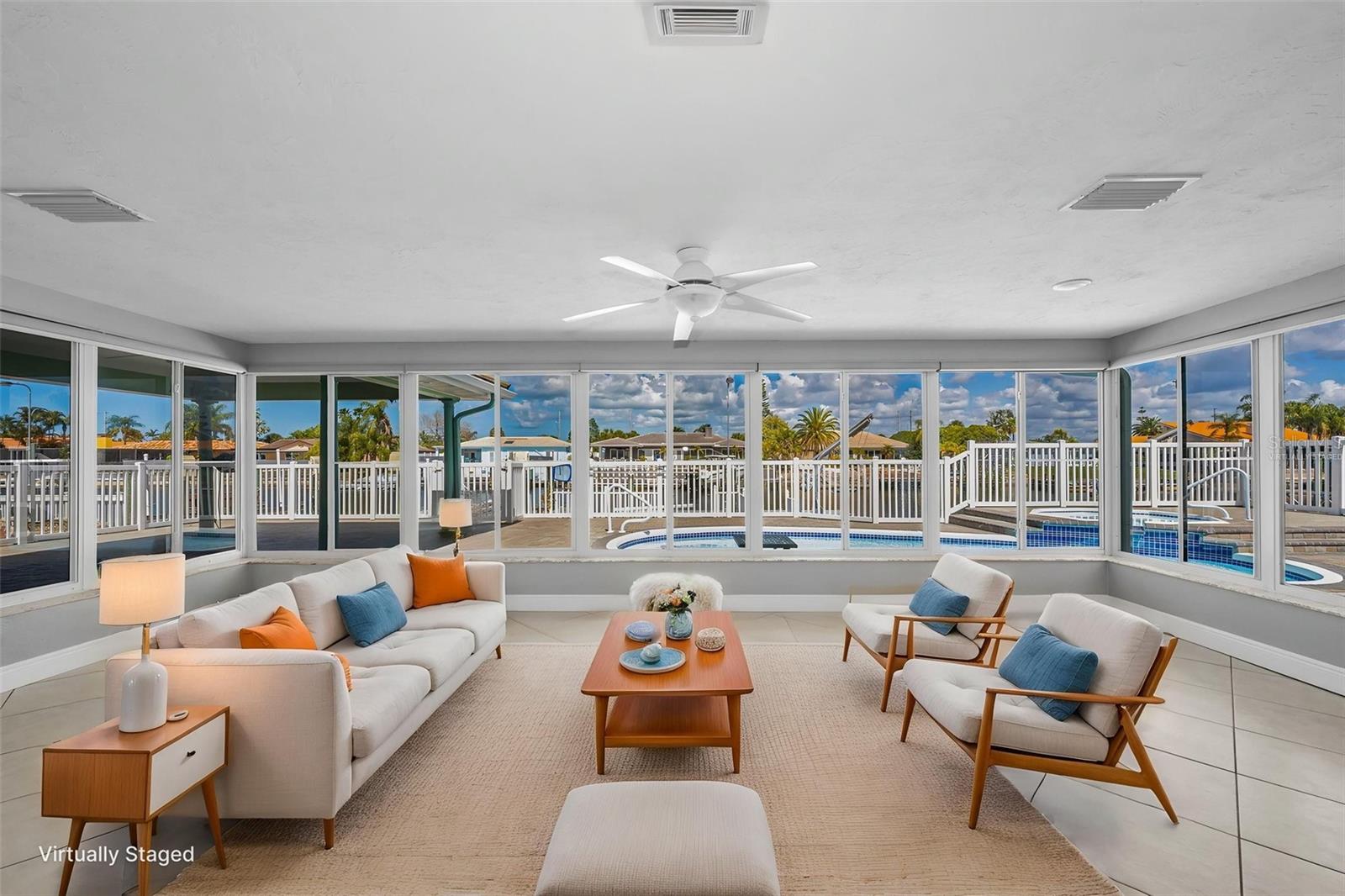 Image 4 of 99 For 3355 Seaway Drive