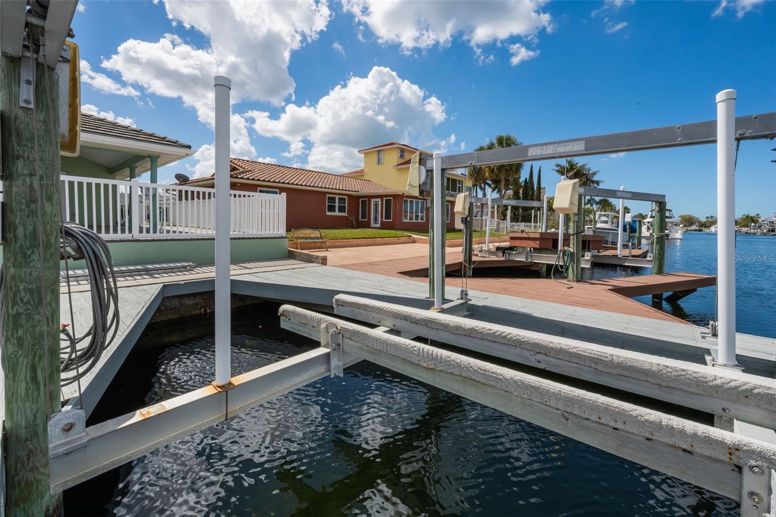 Image 56 of 99 For 3355 Seaway Drive