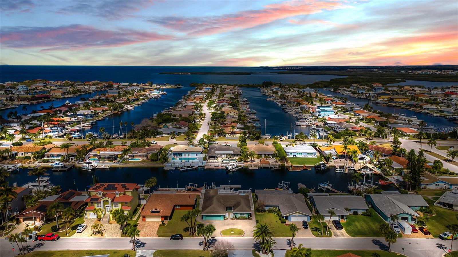 Image 61 of 99 For 3355 Seaway Drive