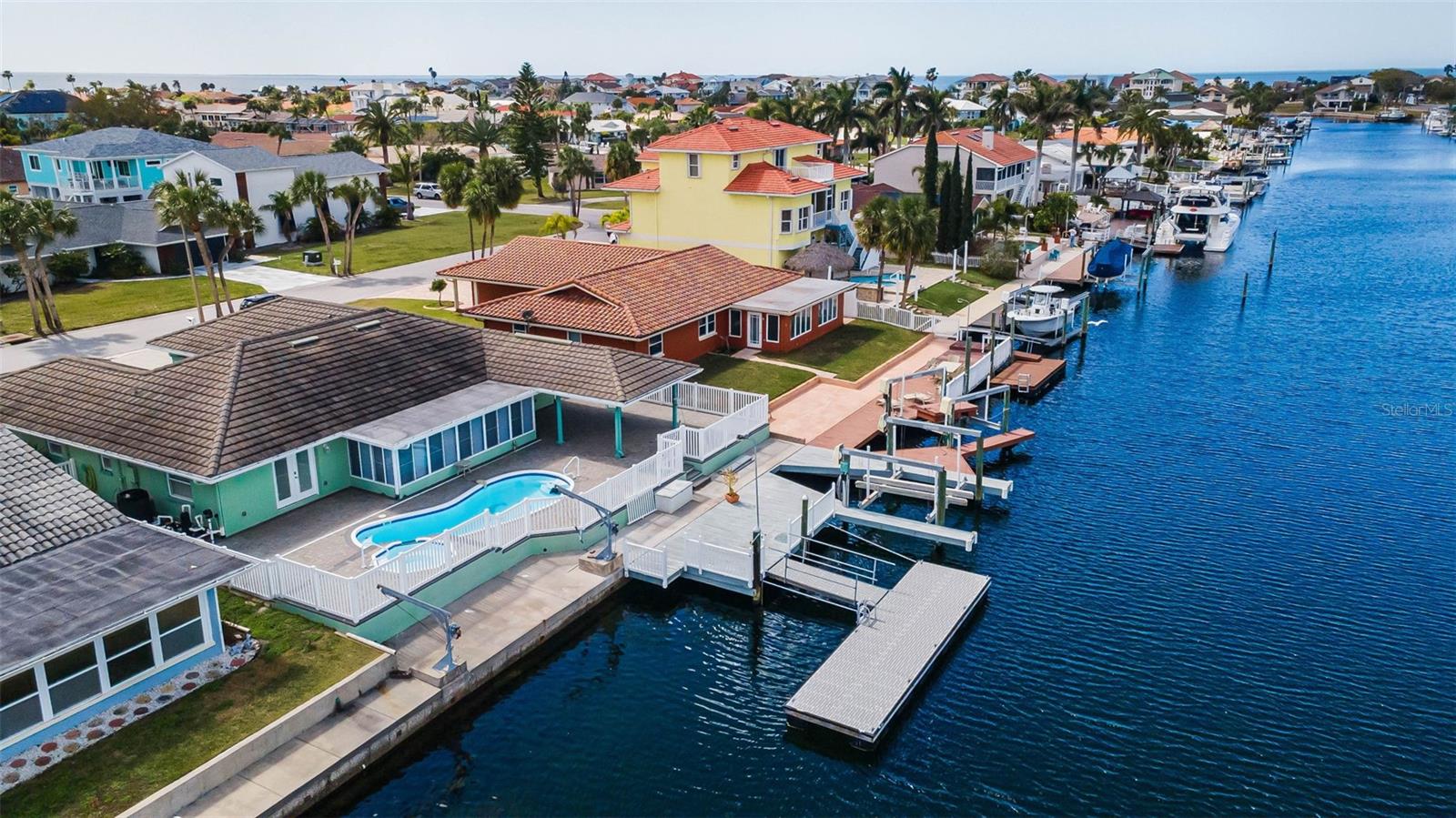 Image 64 of 99 For 3355 Seaway Drive