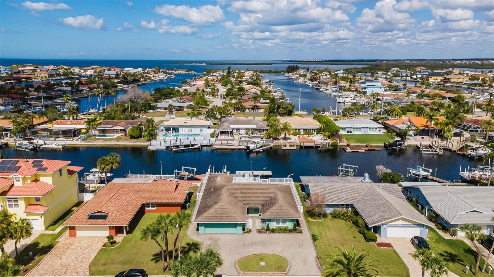 Image 72 of 99 For 3355 Seaway Drive