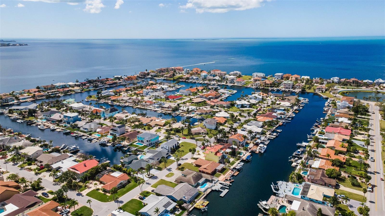 Image 77 of 99 For 3355 Seaway Drive