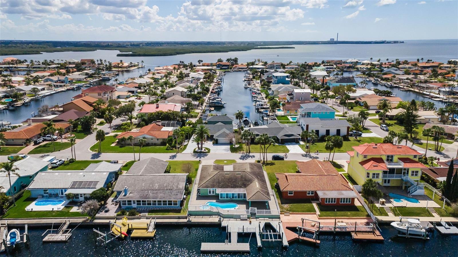 Image 80 of 99 For 3355 Seaway Drive