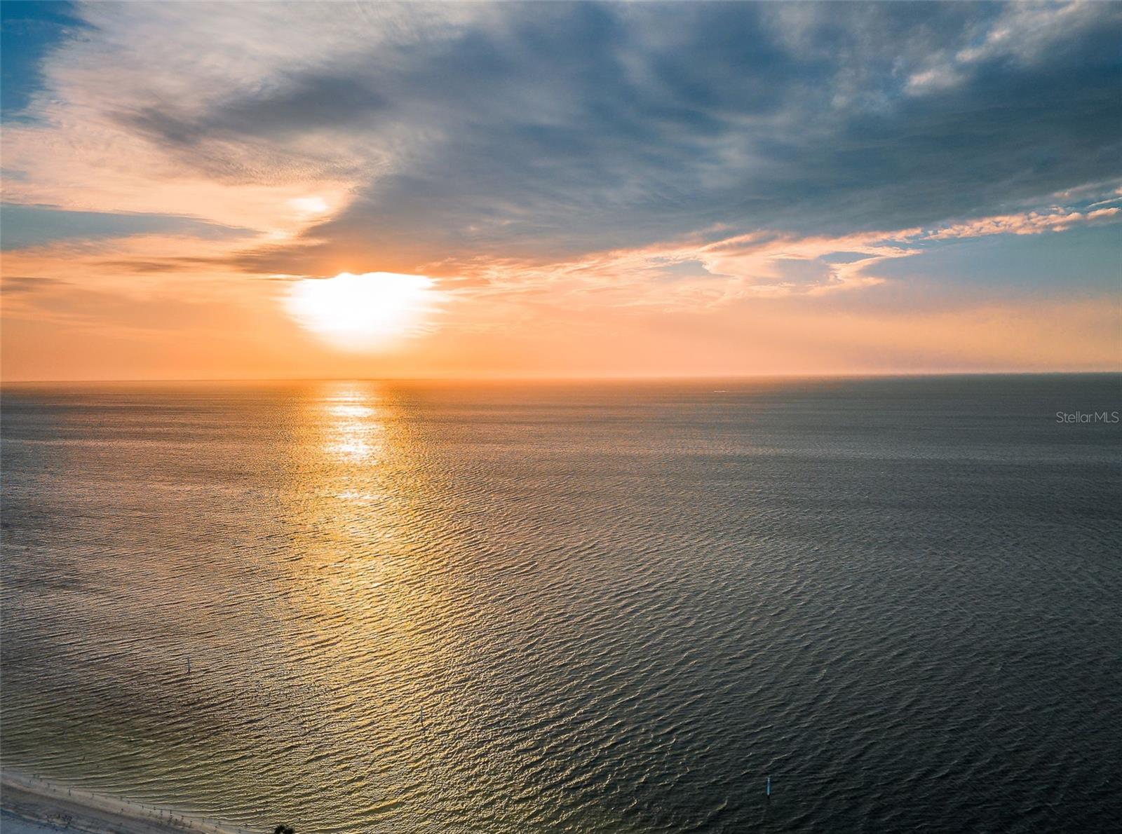 Image 93 of 99 For 3355 Seaway Drive