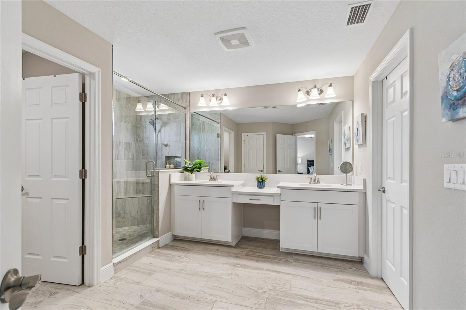 Image 19 of 45 For 4300 Burdick Loop