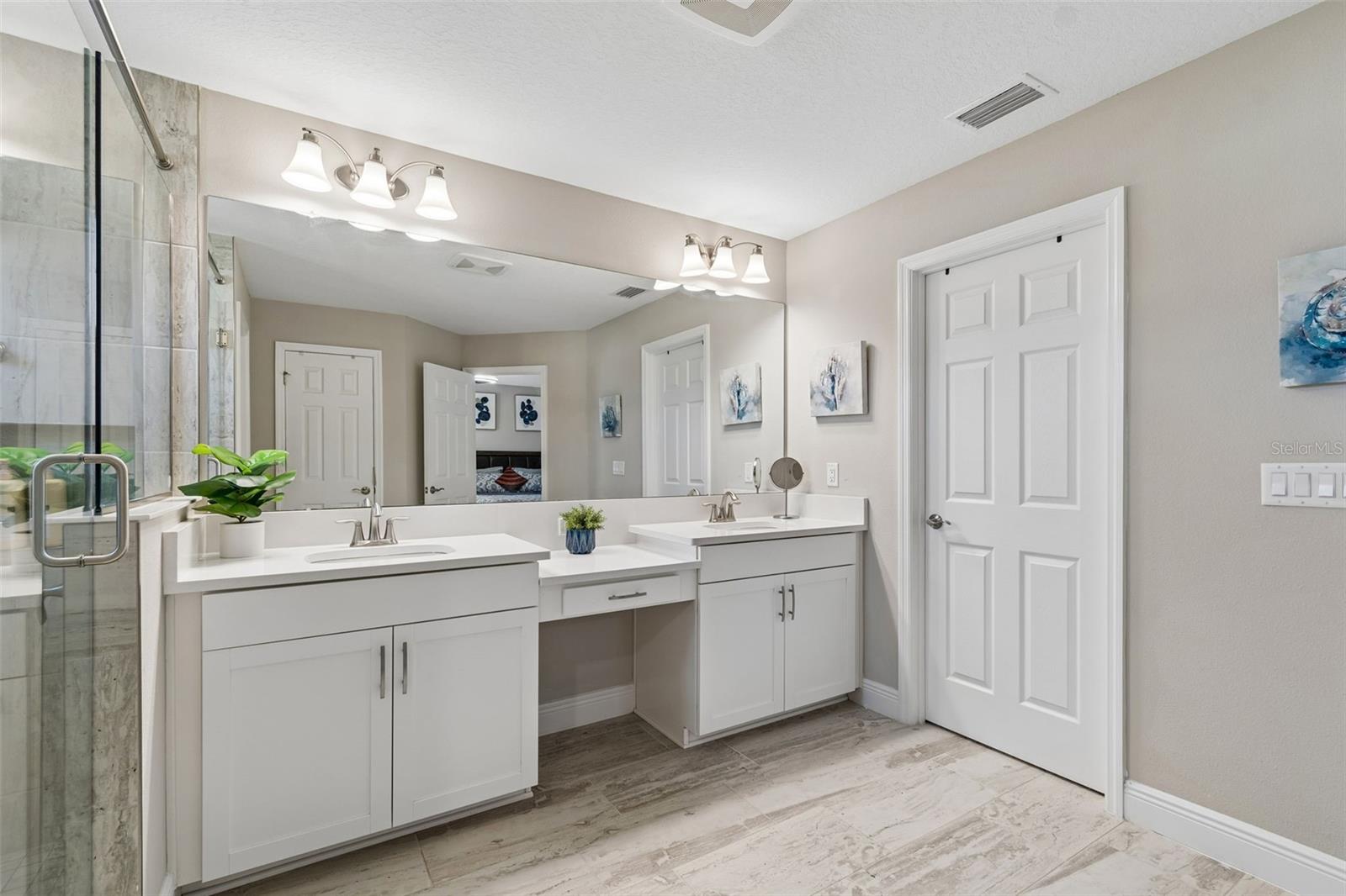 Image 20 of 45 For 4300 Burdick Loop