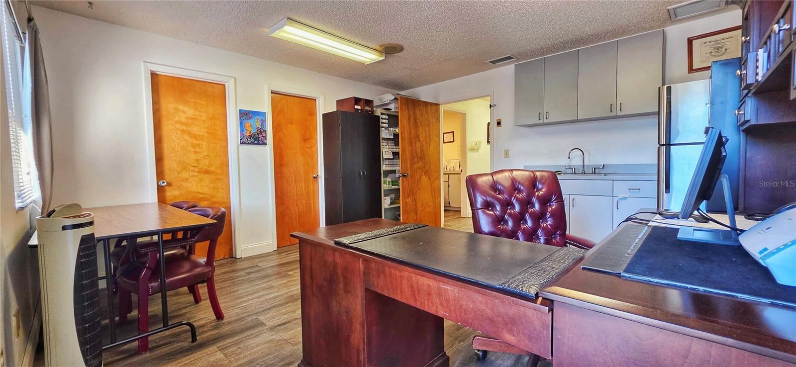 Image 16 of 19 For 7414 Community Court