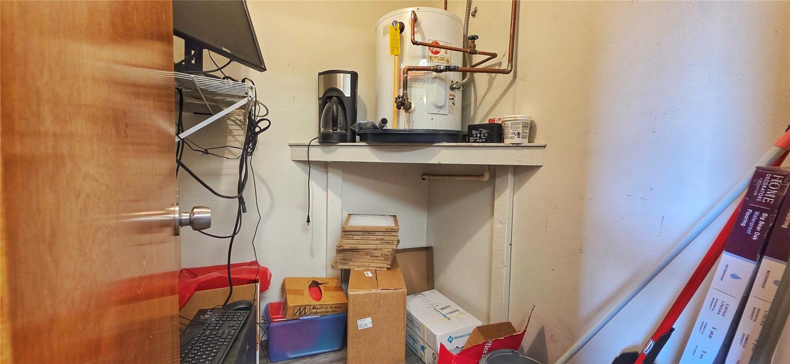 Image 19 of 19 For 7414 Community Court