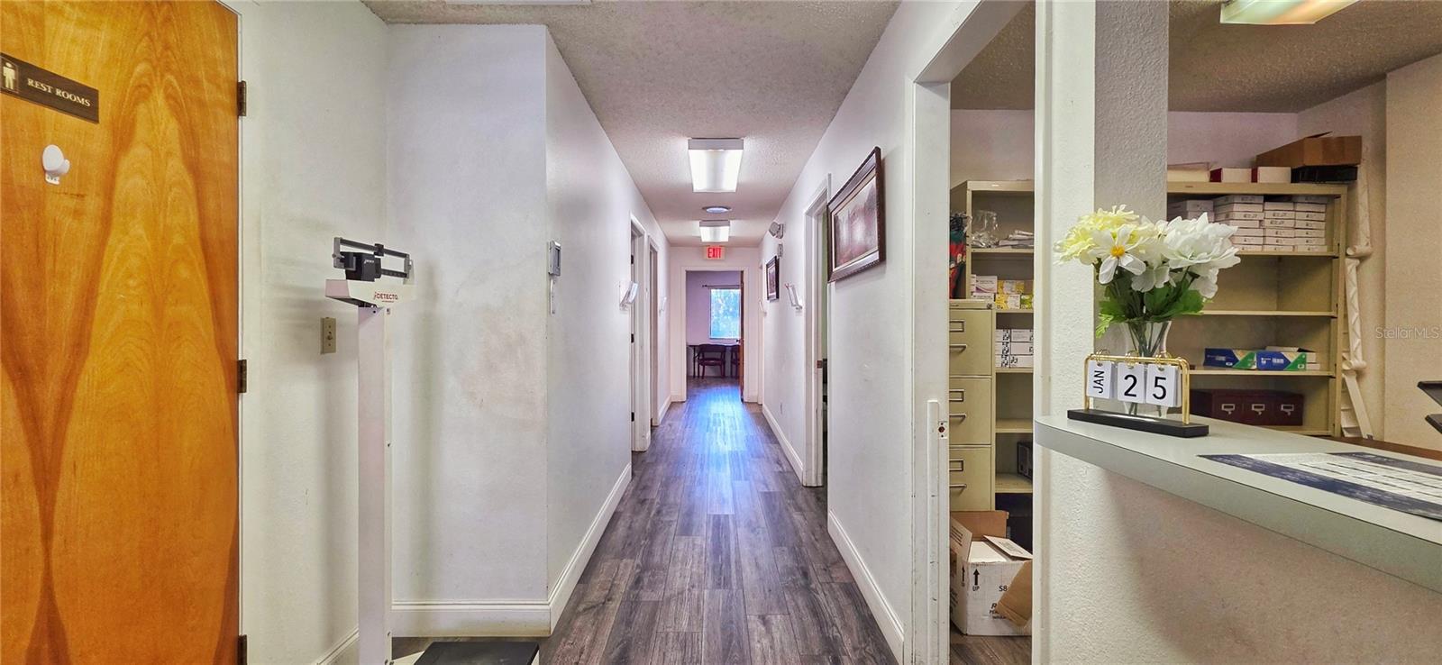 Image 8 of 19 For 7414 Community Court