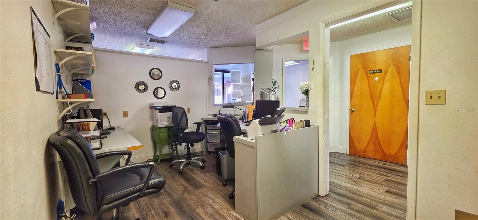 Image 9 of 19 For 7414 Community Court