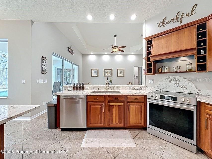 Listing photo id 20 for 12124 Squeeze Avenue