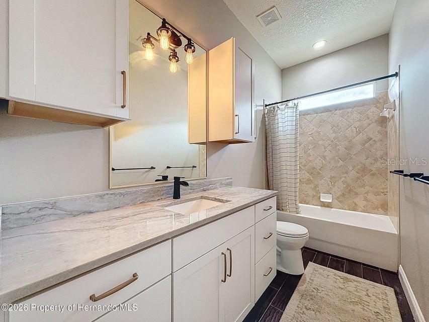 Listing photo id 43 for 12124 Squeeze Avenue