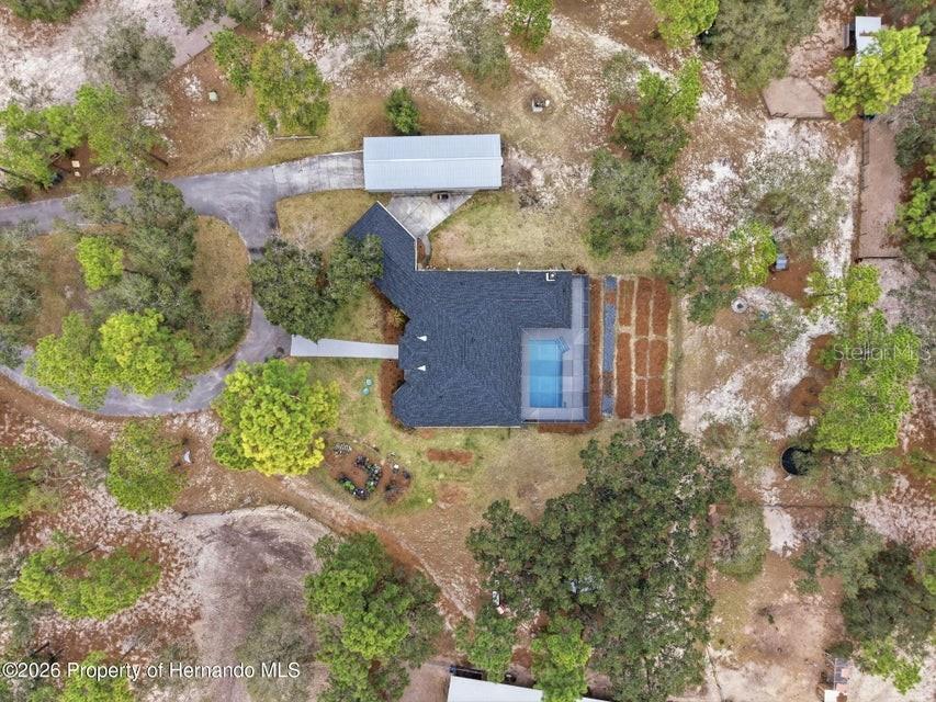 Listing photo id 76 for 12124 Squeeze Avenue