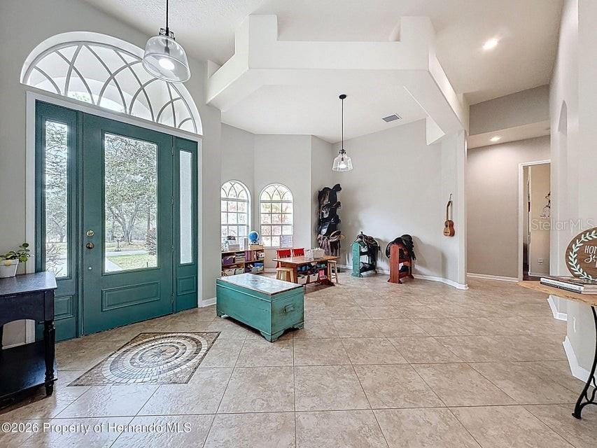 Listing photo id 7 for 12124 Squeeze Avenue