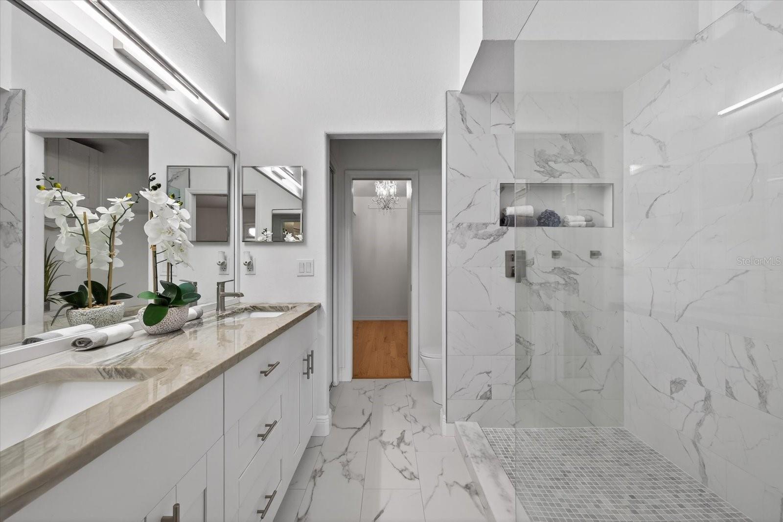 Listing photo id 9 for 4229 Rudder Way