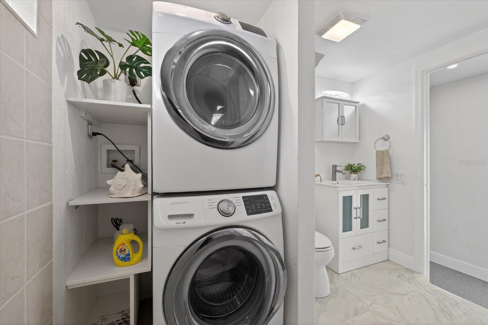 Listing photo id 23 for 4229 Rudder Way