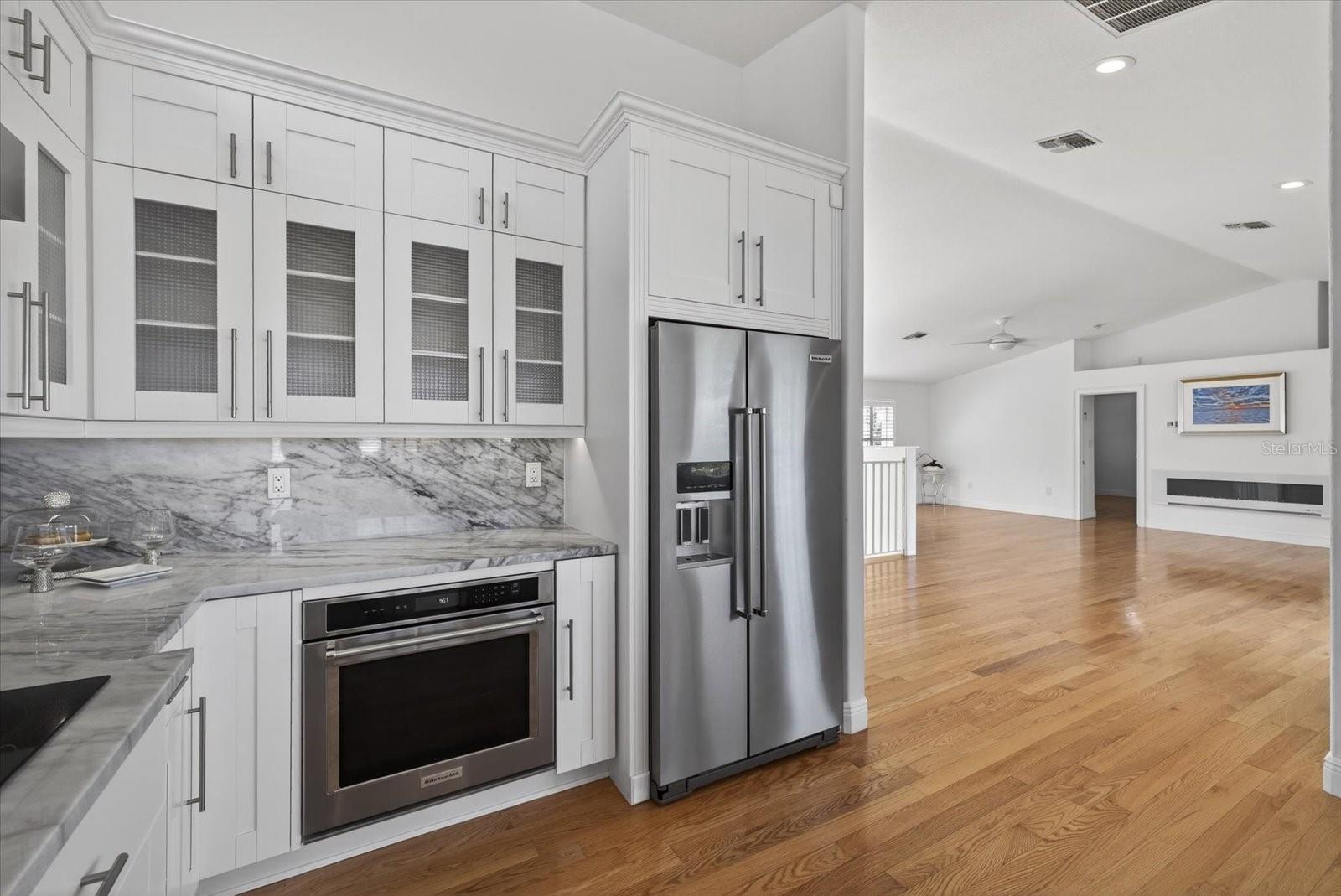 Listing photo id 30 for 4229 Rudder Way