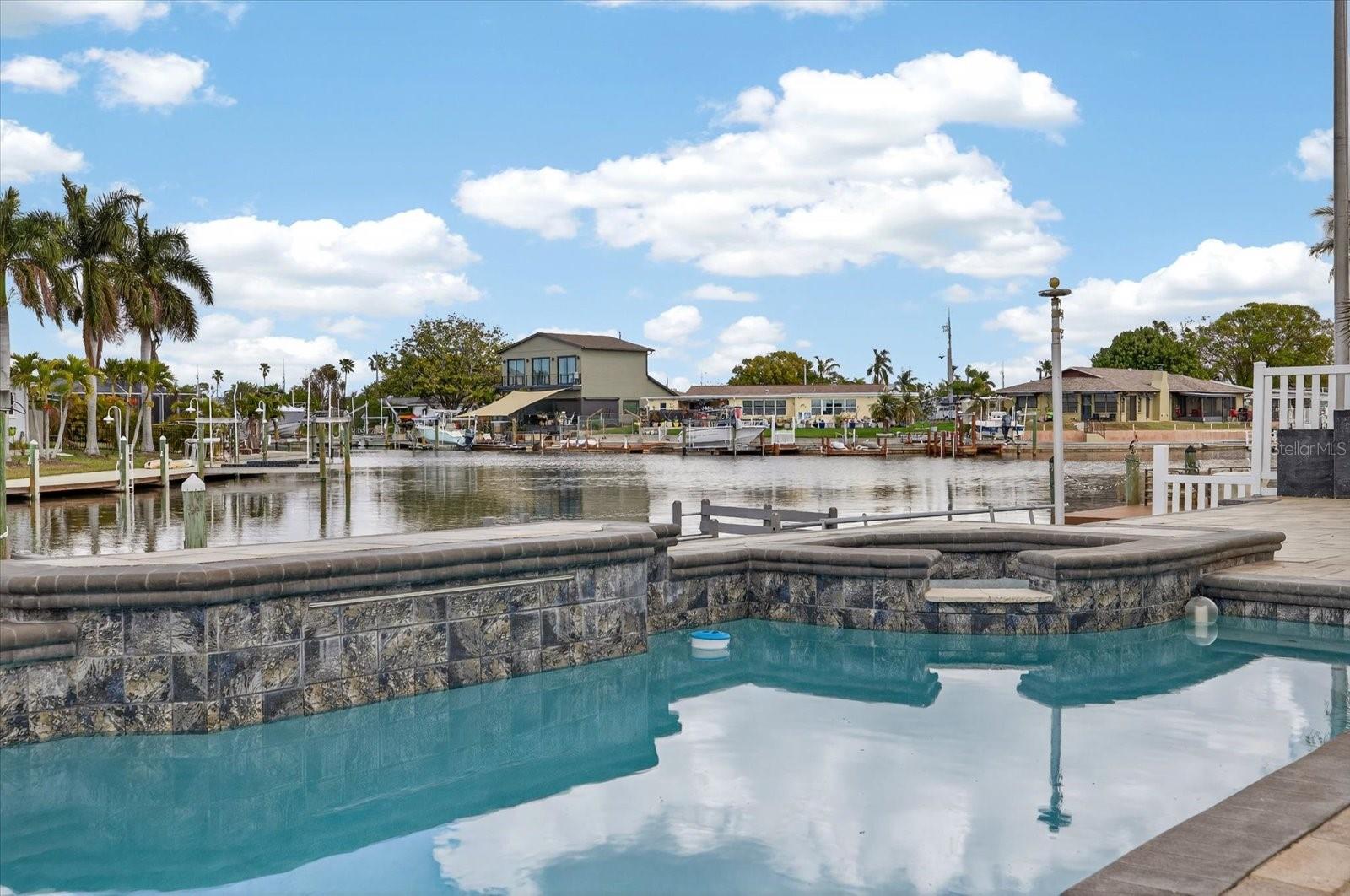 Listing photo id 57 for 4229 Rudder Way