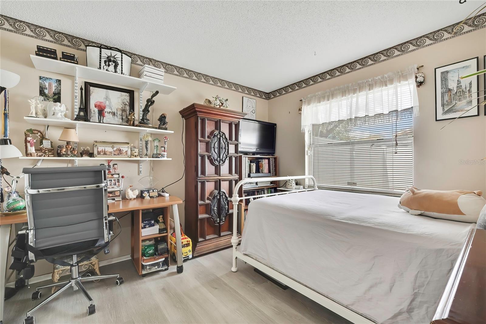 Image 20 of 40 For 13911 Pathfinder Drive