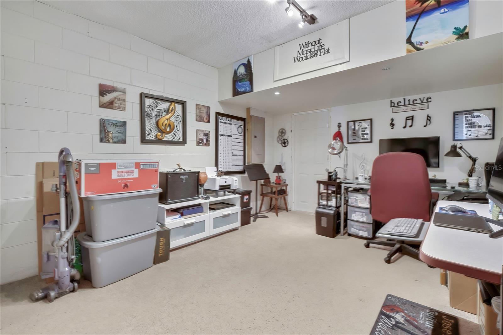 Image 22 of 40 For 13911 Pathfinder Drive